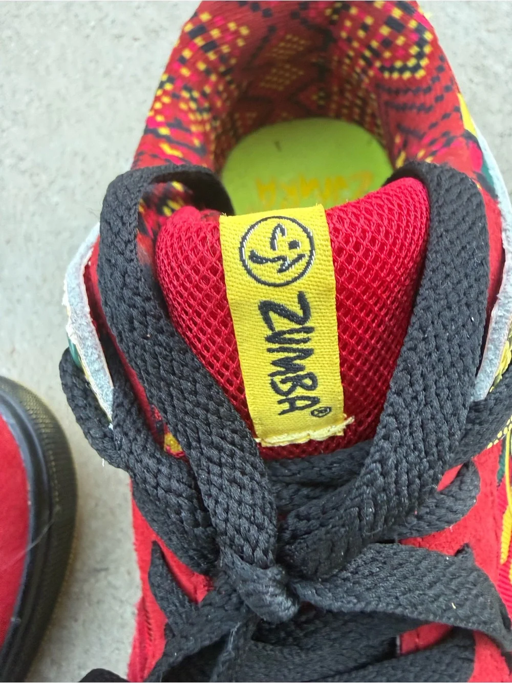 Zumba Let’s Jam Street Bold Fitness dancing sneakers with Multicolor Tropical